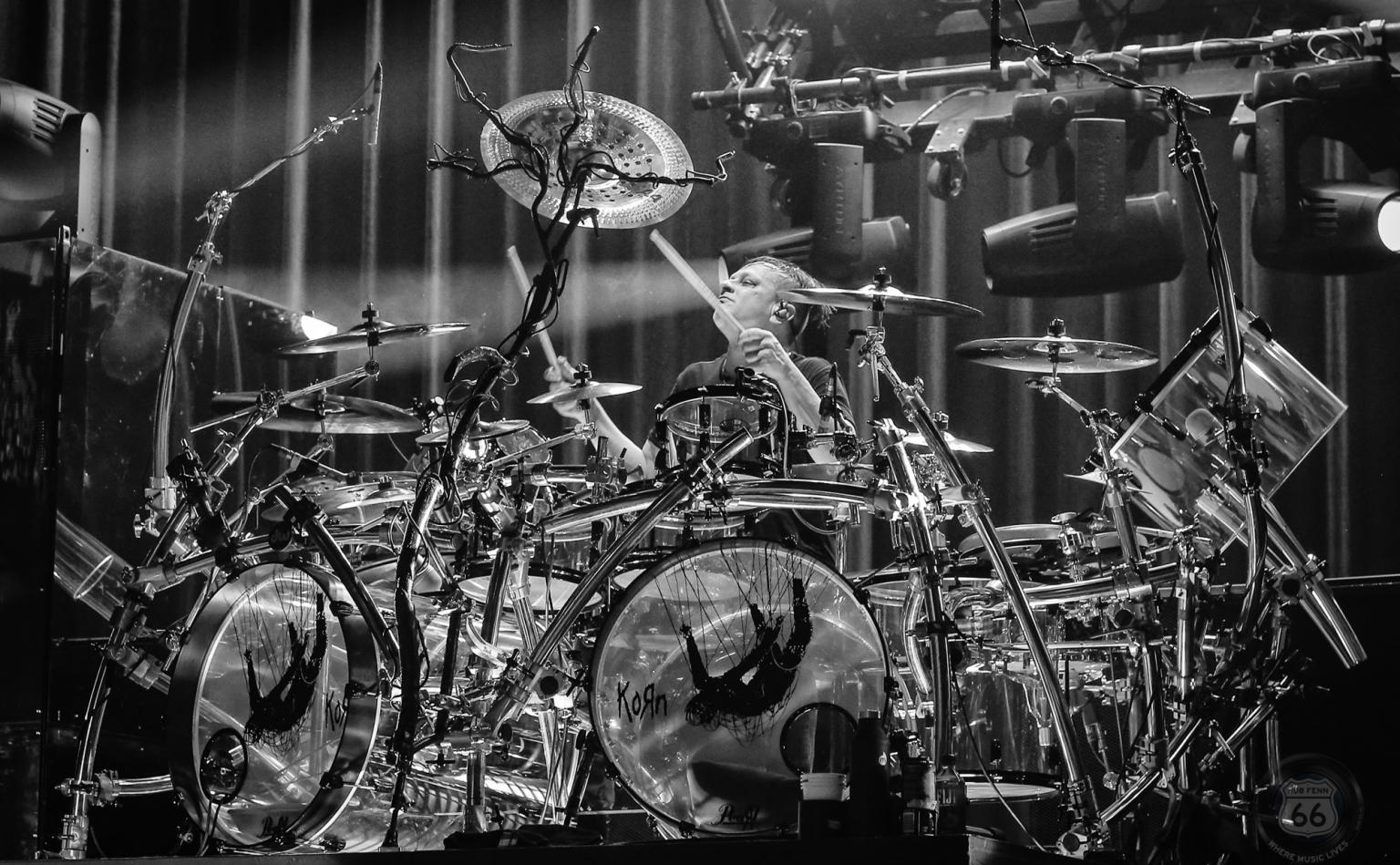 Ray Luzier - Photo: Robb Fenn